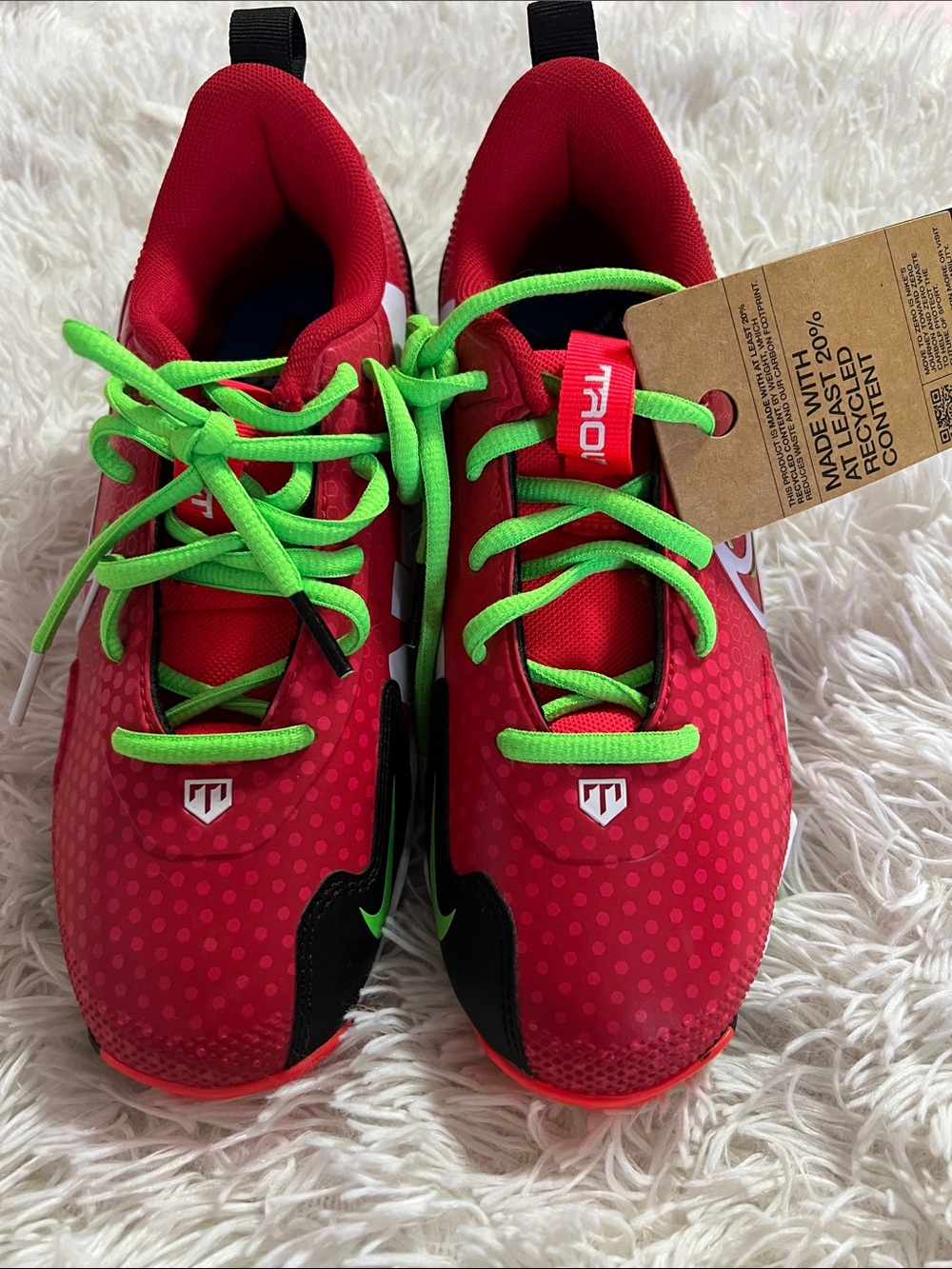 Nike Youth Cleats Sz 4Y New no box